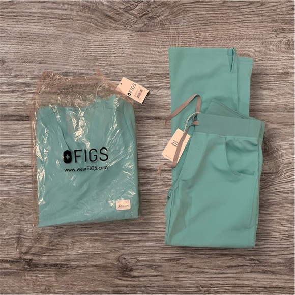 Figs Other - Figs Aqua Scrub Set Women’s NWT
